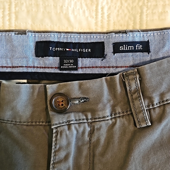 Tommy Hilfiger men's pants - Picture 3 of 3